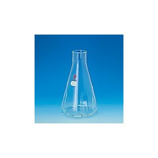 trypsinising-flasks-10696