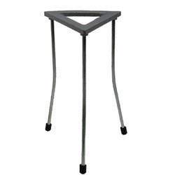 https://www.envmart.com/ENVMartImages/ProductImage/laboratory-metalware-tripod-stand-cast-iron-base-round-powder-coated-model-105-2-55443.jpg?w=349